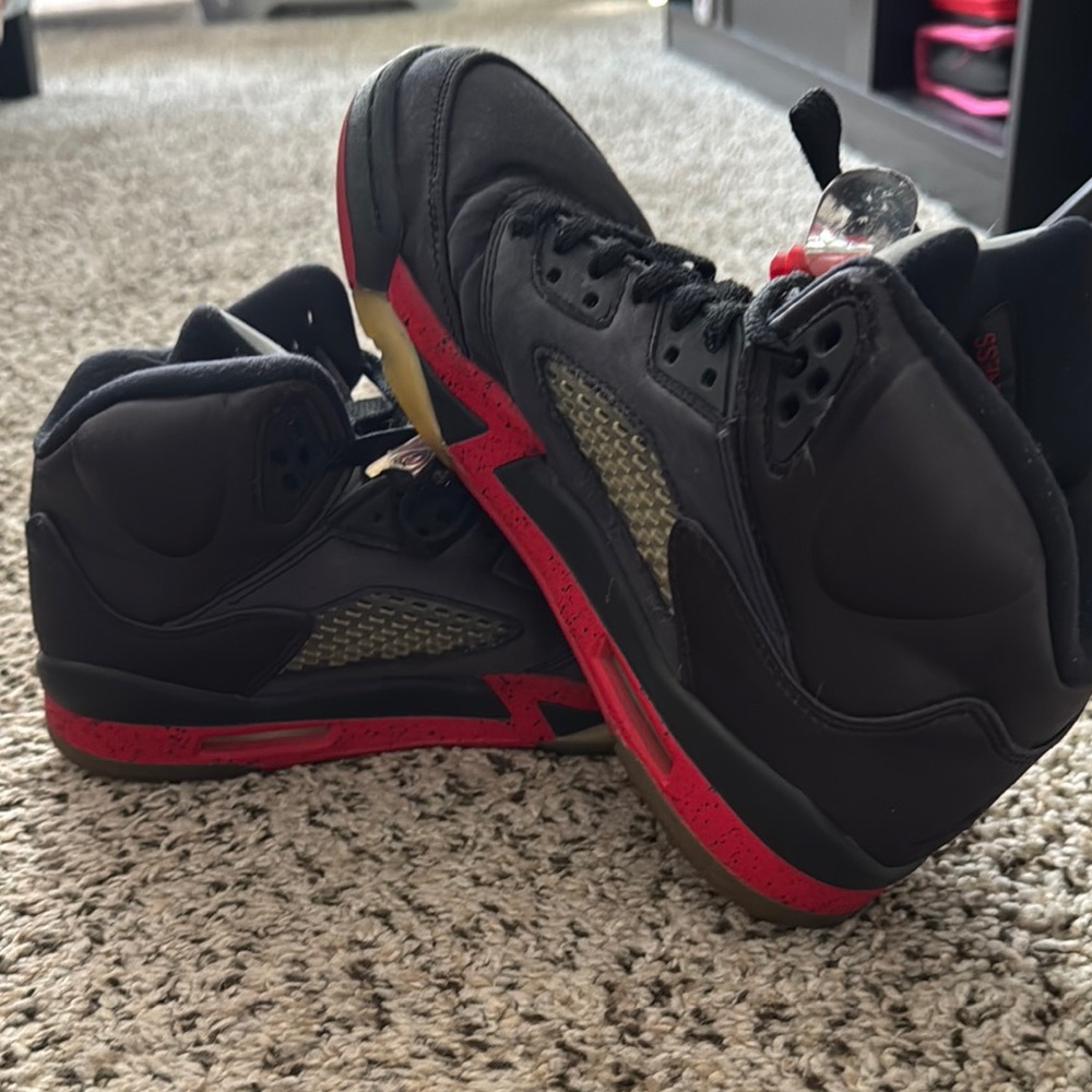 Jordan Women's Shoes in Black and Red
